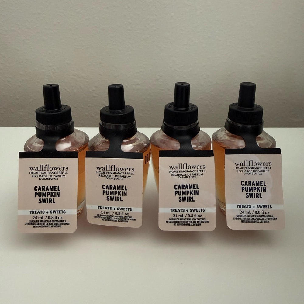 Bath and Body Works Wallflowers Caramel Pumpkin Swirl